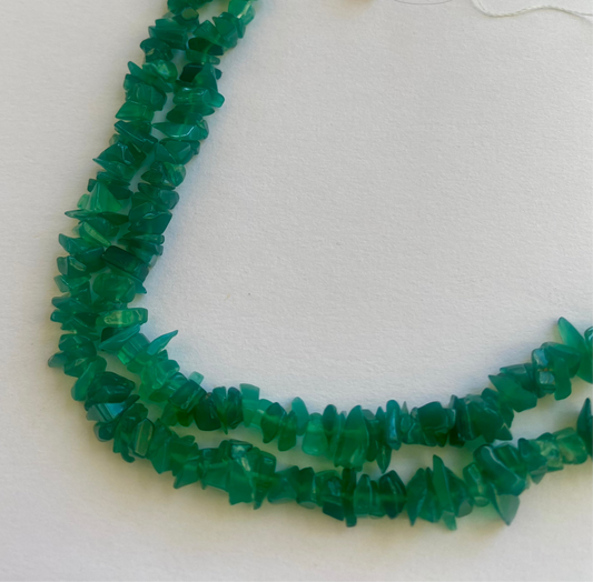 Uncut Chips Green Onyx,measuring 5-10mm  - shop gemstone beads for unique jewellery.