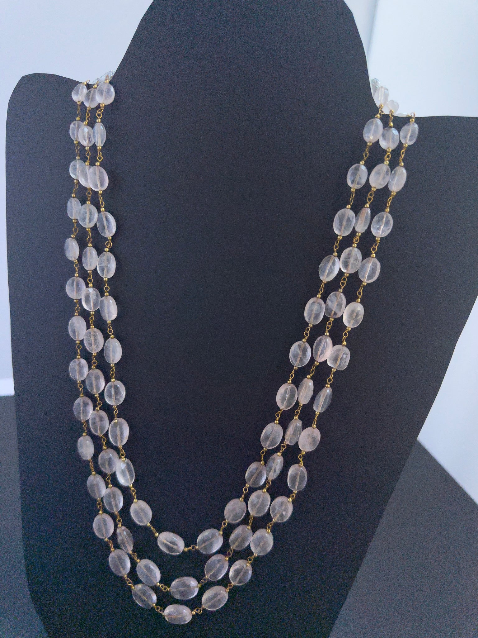 Strawberry Quartz stone beads necklace, soft pink tones, faceted oval design, 48–56cm adjustable length.