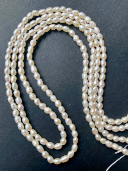 Rice Pearls | 2.5mm Bead Size | 39cm Strand Length