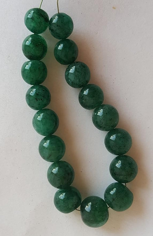 Stunning strand with 7mm to 9mm green emerald smooth round beads, ideal for a stylish accessory.