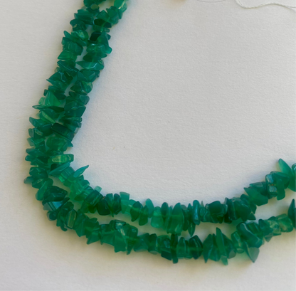 Uncut Chips Green Onyx,measuring 5-10mm  - shop gemstone beads for unique jewellery.