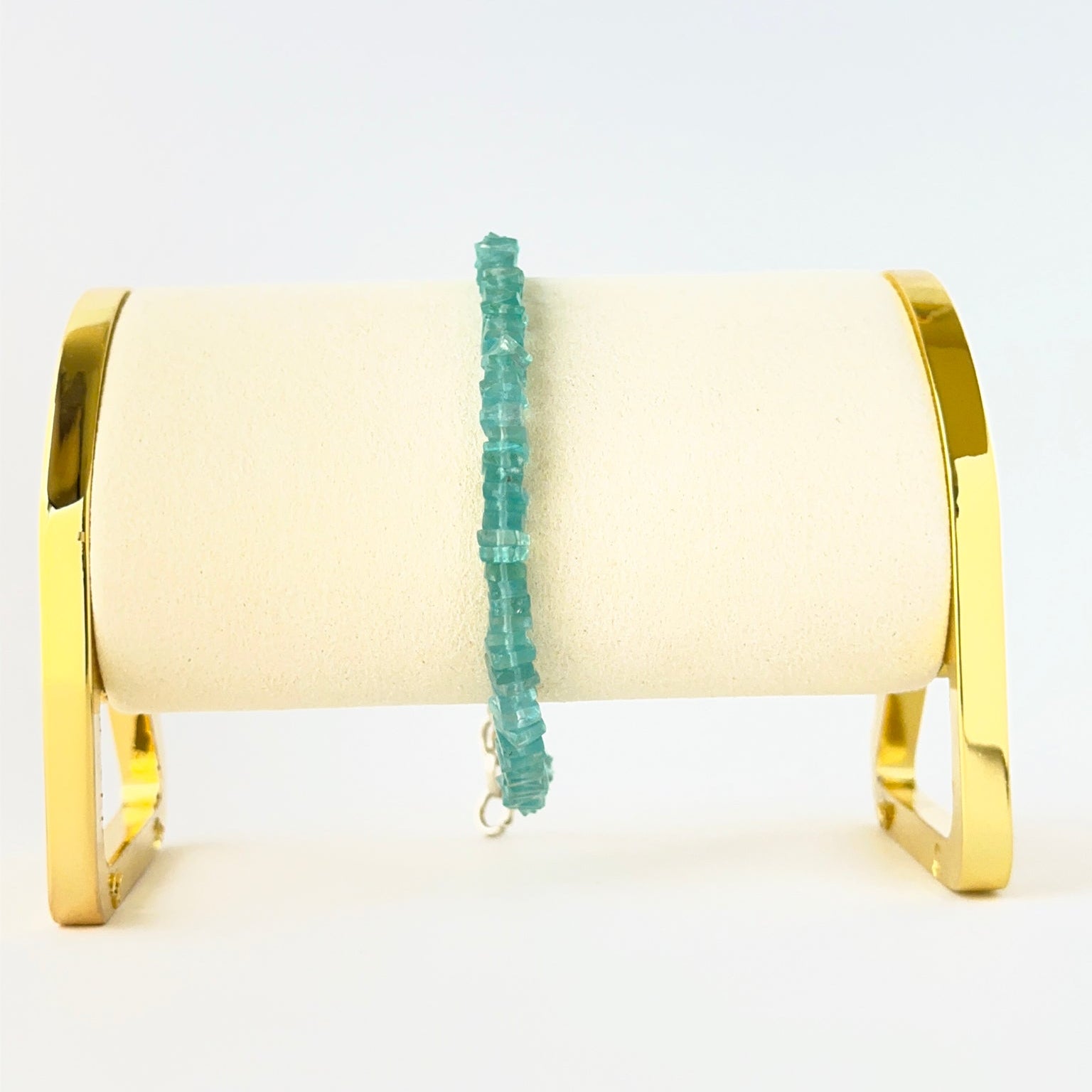 Elegant apatite bracelet showcasing 4.1–4.3mm square heishi beads.