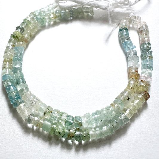Aquamarine beads in smooth wheel cut, 4.5-4.8mm, arranged on a 33cm strand, ideal for handmade jewellery components.