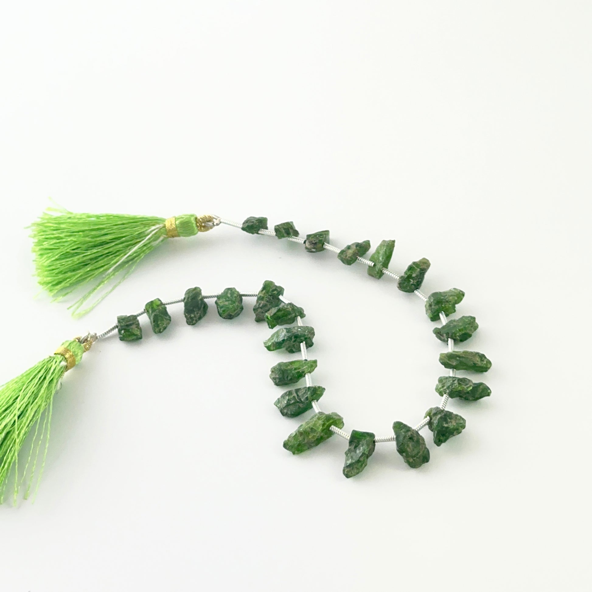  Natural Chrome Diopside rough gemstone beads, 23 pieces totalling 49 carats
