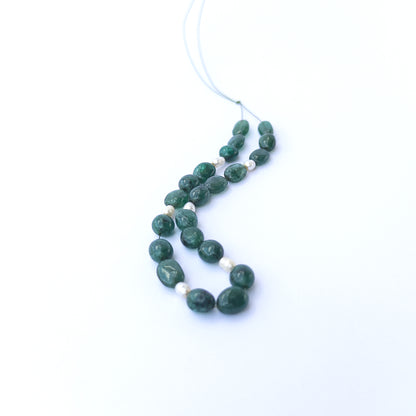 Genuine Emerald and freshwater pearl beads in smooth oval cut with polished shine ideal for DIY jewellery making.