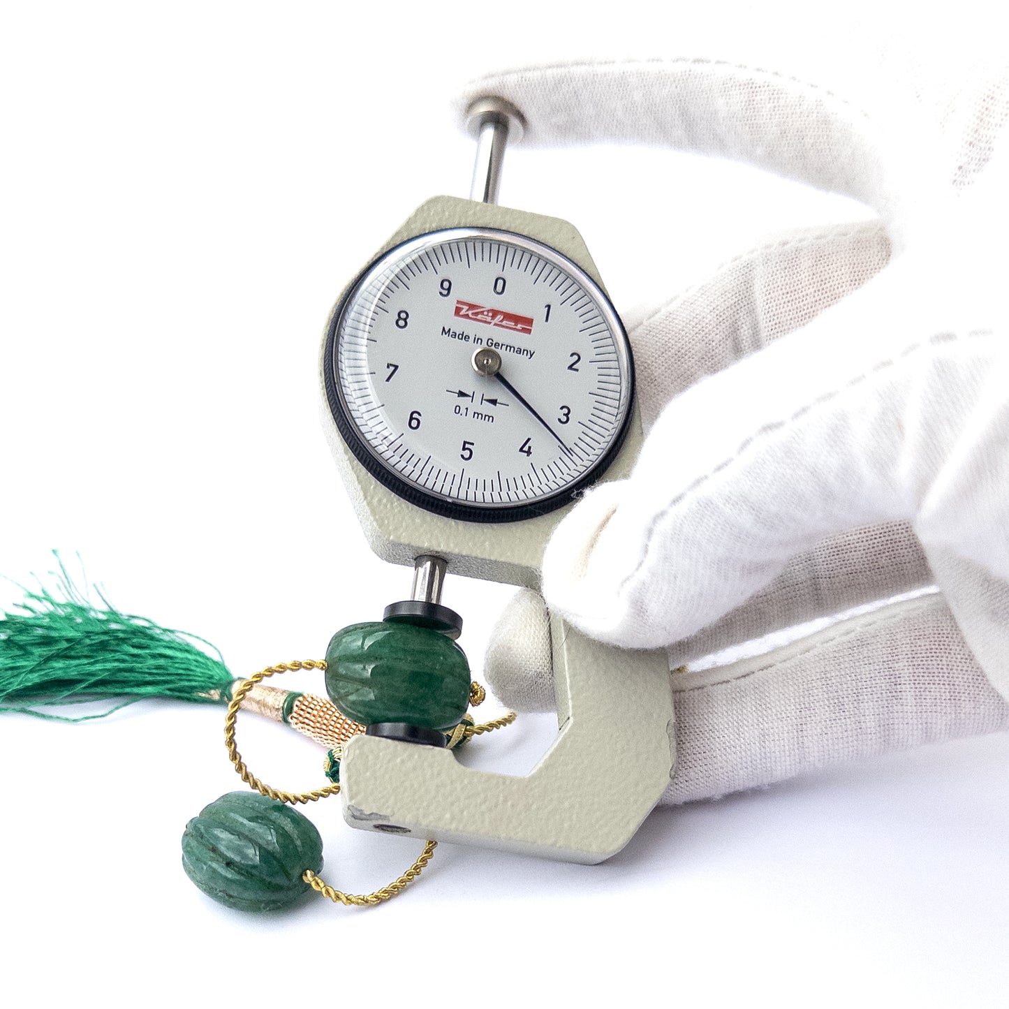 Handmade jewellery components using premium Emerald carved ovals with rich green colour and fine detailing.