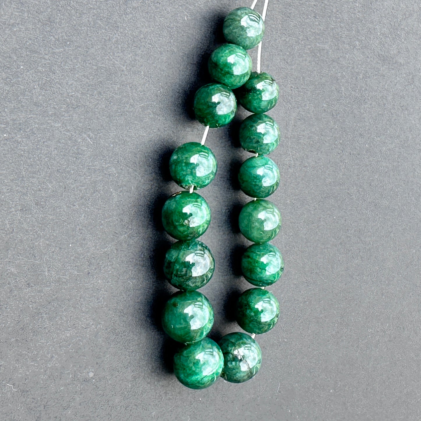 Stone beads for DIY jewellery featuring smooth rondelle cut and vibrant colour ideal for elegant design projects.