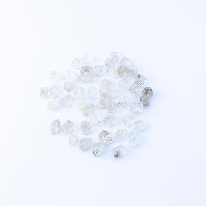 Authentic Herkimer Diamond rough stone beads for DIY jewellery, displaying raw facets and high‑quality brilliance.