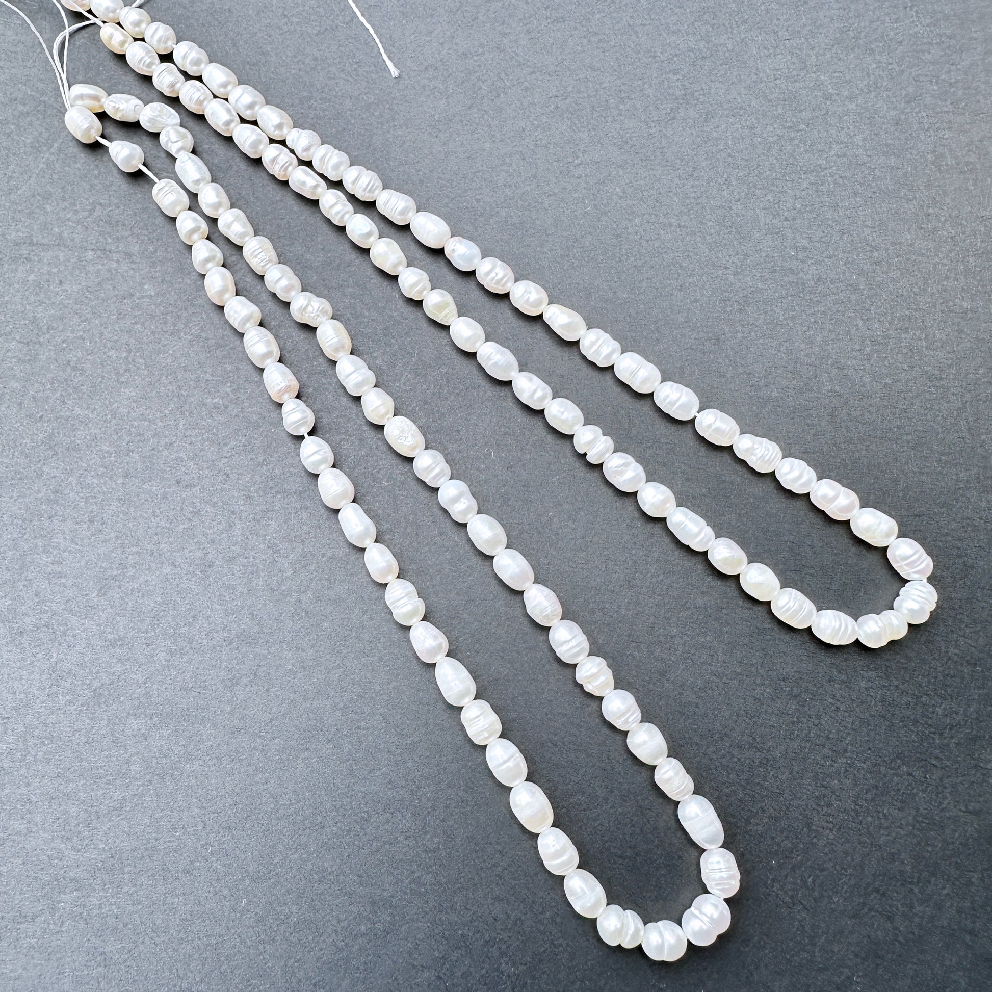 Pearls with organic baroque rice shape for handmade jewellery components.