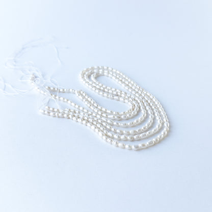 Freshwater Pearl fancy oval beads with elegant shine, perfect for DIY jewellery makers using authentic gemstone beads.