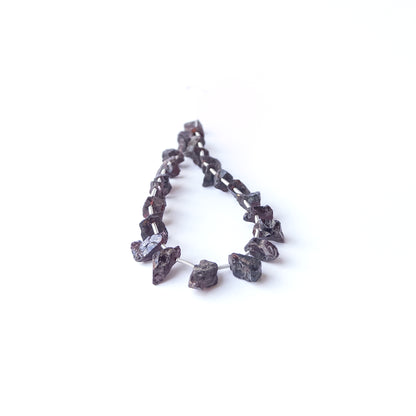Authentic Garnet stone beads with raw drilled rough texture, arranged as 25 pieces for DIY jewellery making.