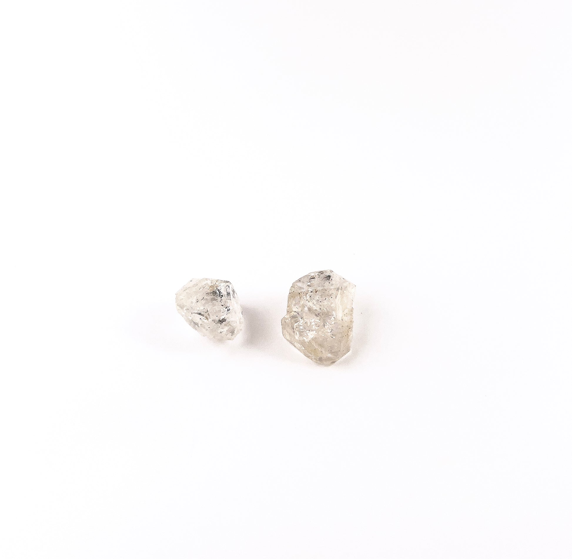 Authentic Herkimer Diamond rough crystals in 24–25mm size, ideal for collectors and handmade jewellery components requiring undrilled stones.