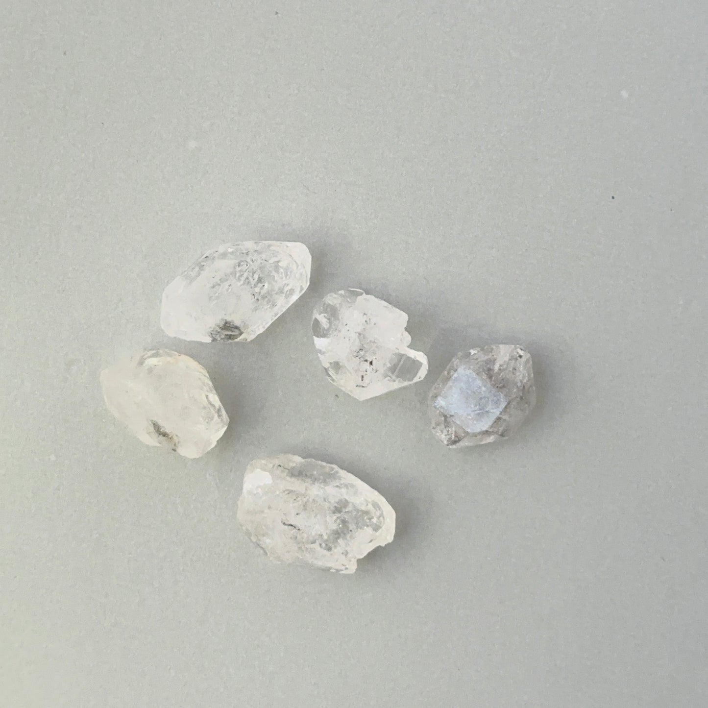 Clear raw Herkimer Diamond gemstones with sparkle and 14.5-16mm breadth for organic fashion styling