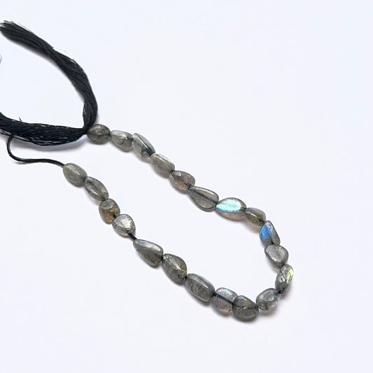 Labradorite tumbled natural gemstone beads in 5 to 5.6mm, showing blue‑green flashes for DIY jewellery.