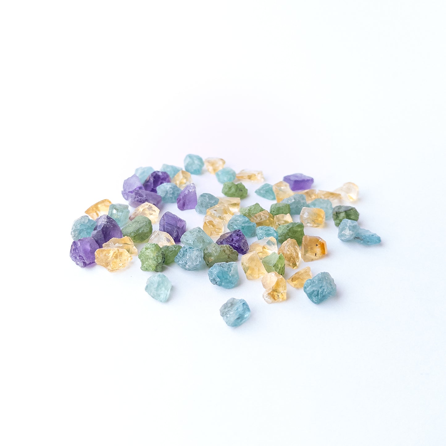 High‑quality multi stone rough pieces ideal for handmade jewellery components and crystal art.