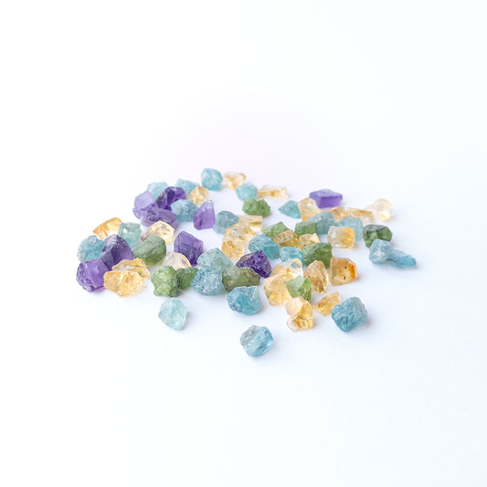 High‑quality multi stone rough pieces ideal for handmade jewellery components and crystal art.