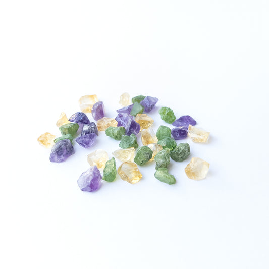 High‑quality multi stone rough pieces ideal for handmade jewellery components and crystal art.