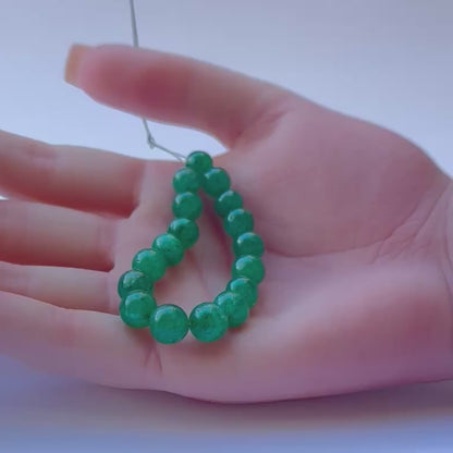 Emerald | Smooth Round | 7.5-9mm Bead Size | 17 Pieces | 40 Carats