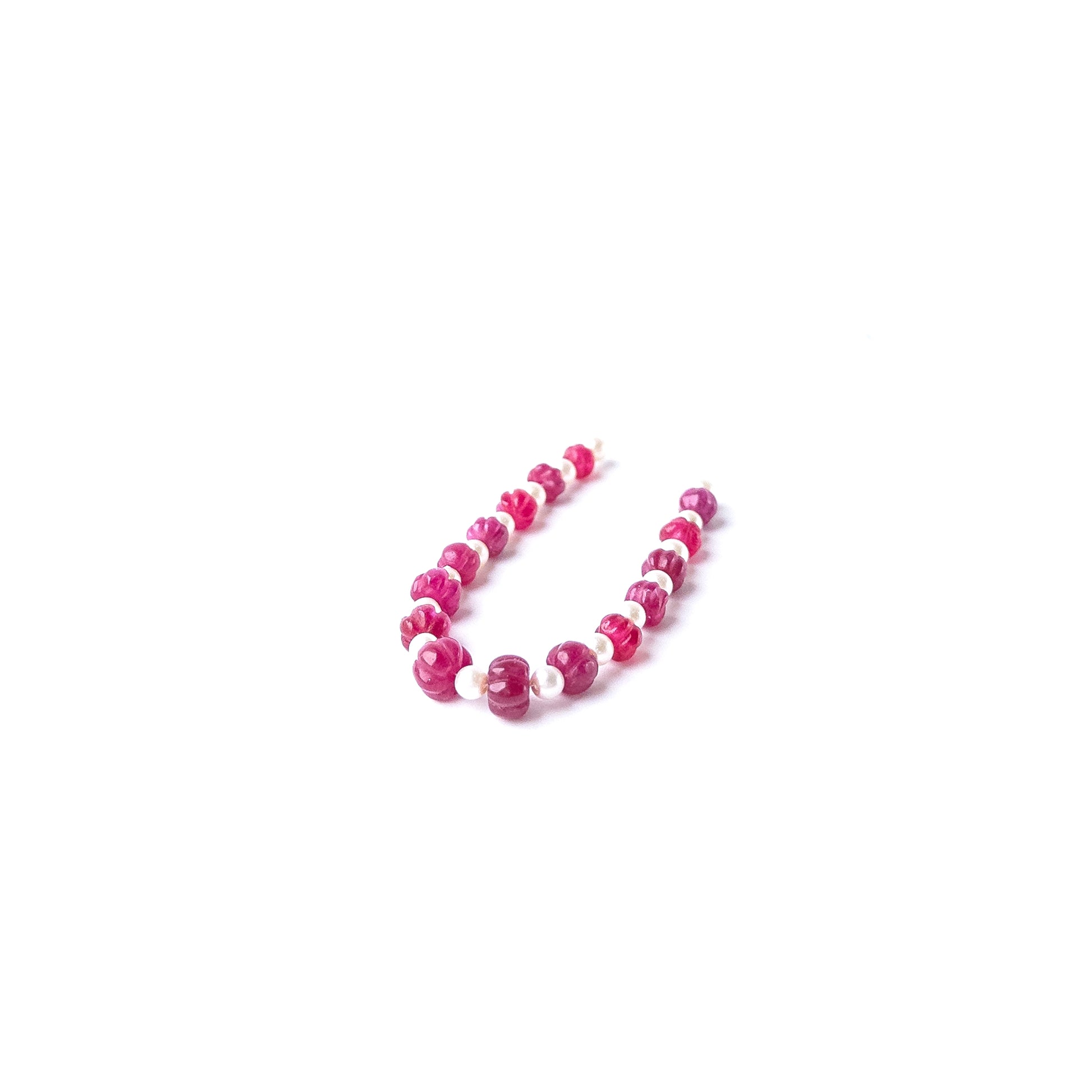Pumpkin‑cut Quartz and Shell Pearl stone beads with refined shine for premium jewellery crafting.