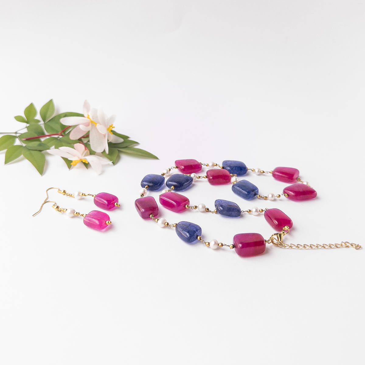 Quartz & Freshwater Pearls Necklace & Earring Set | Smooth Nugget| 5.4mm Bead Size | 48cm Length | 267 Carats