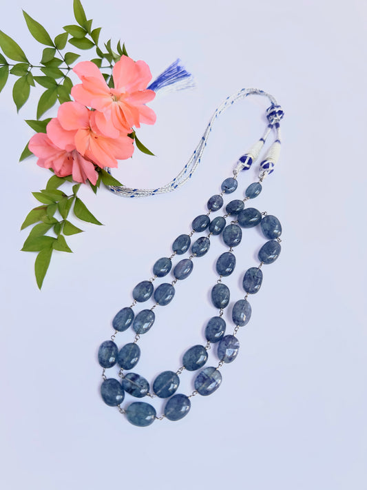 Quartz gemstone beads necklace, polished oval cut, radiant shine, versatile styling for fashion.
