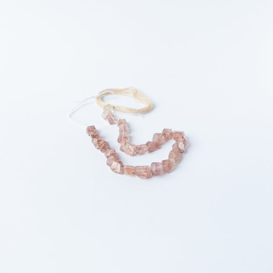 Authentic Strawberry Quartz stone beads, 7–8mm faceted tumbles ideal for handmade jewellery components.