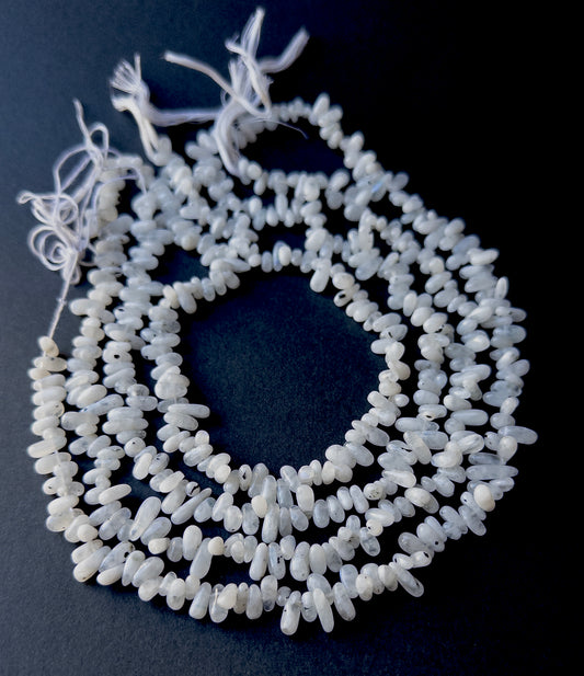 White Rainbow | Smooth Nugget | 5.5-10mm Bead Size | 31cm Strand Length